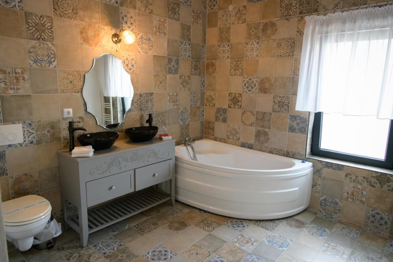 Hotel Vegas Negreni Bagian luar foto
