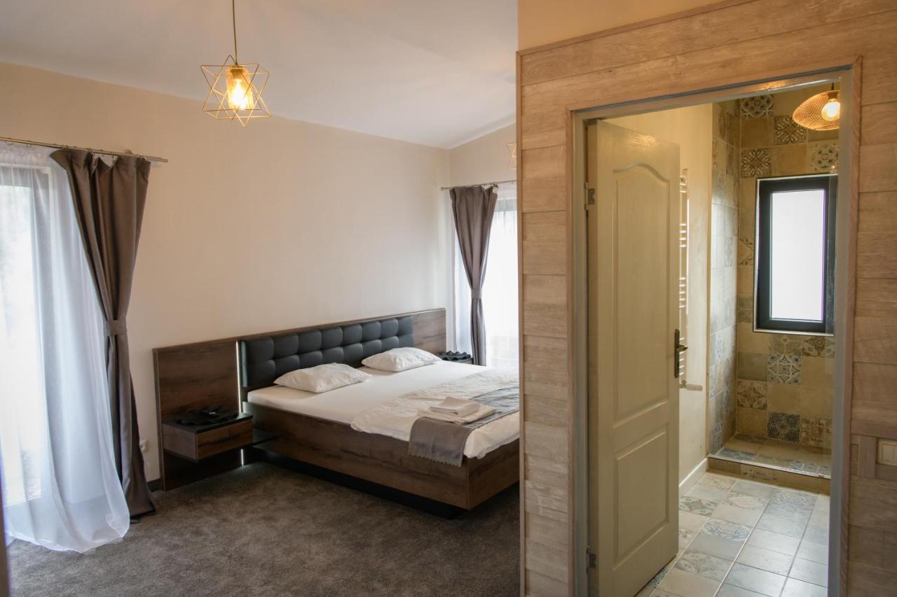 Hotel Vegas Negreni Bagian luar foto